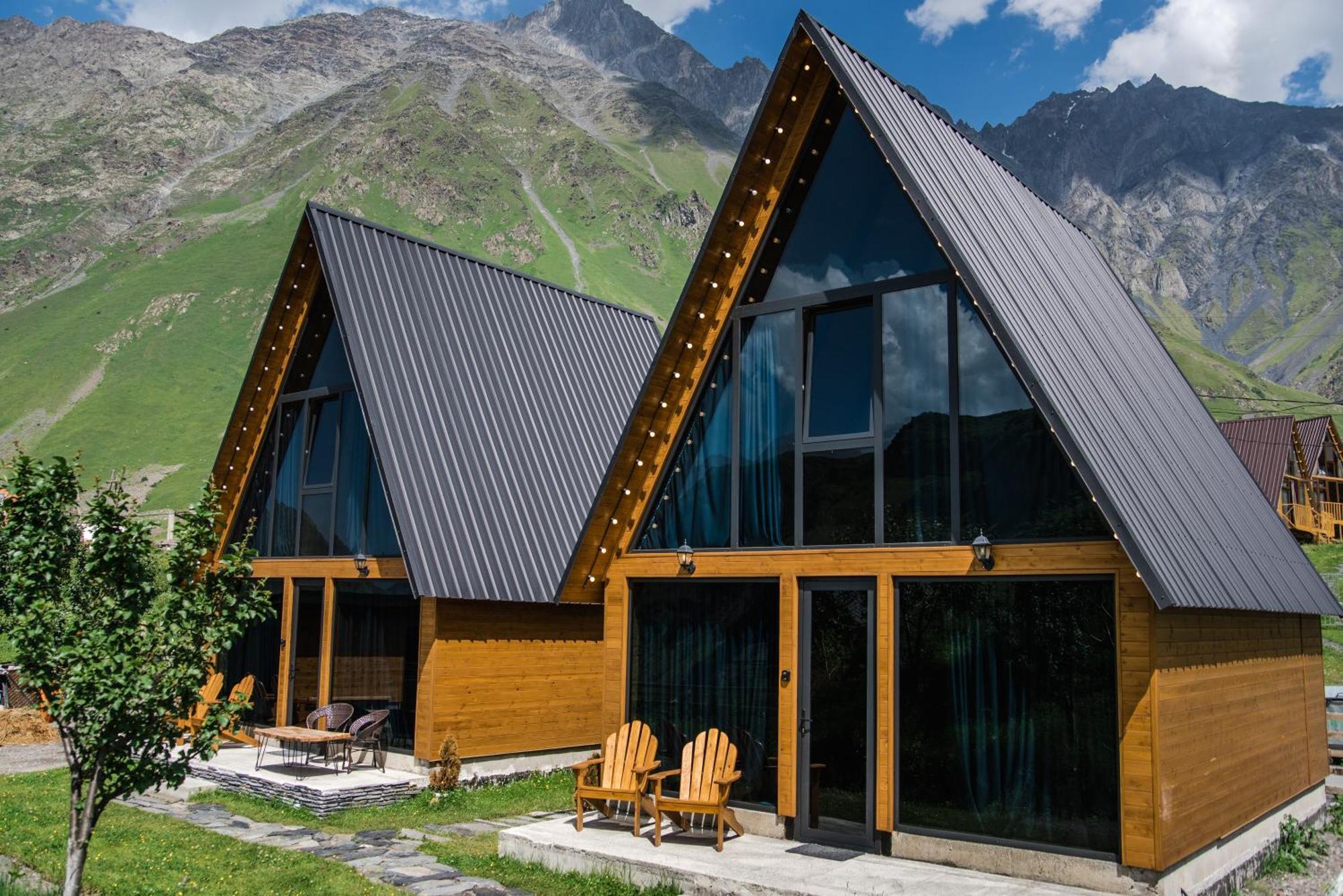 Kazbegi Hills Cottages Eksteriør billede